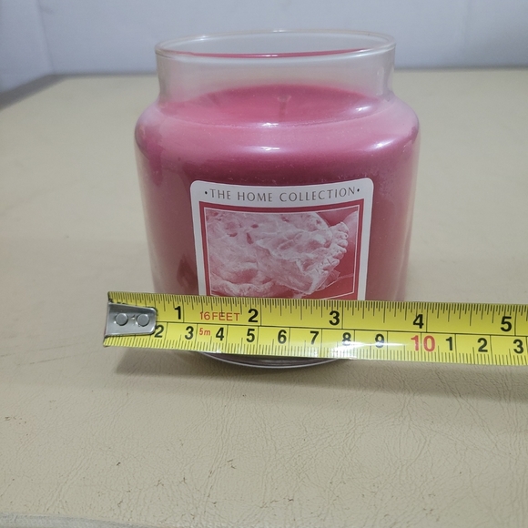 The Home Collection Hot Baked Apple Pie Scented Candle - Picture 11 of 11